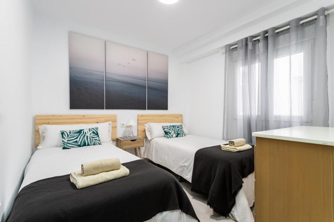 Sur Suites La Peseta Fuengirola Bagian luar foto